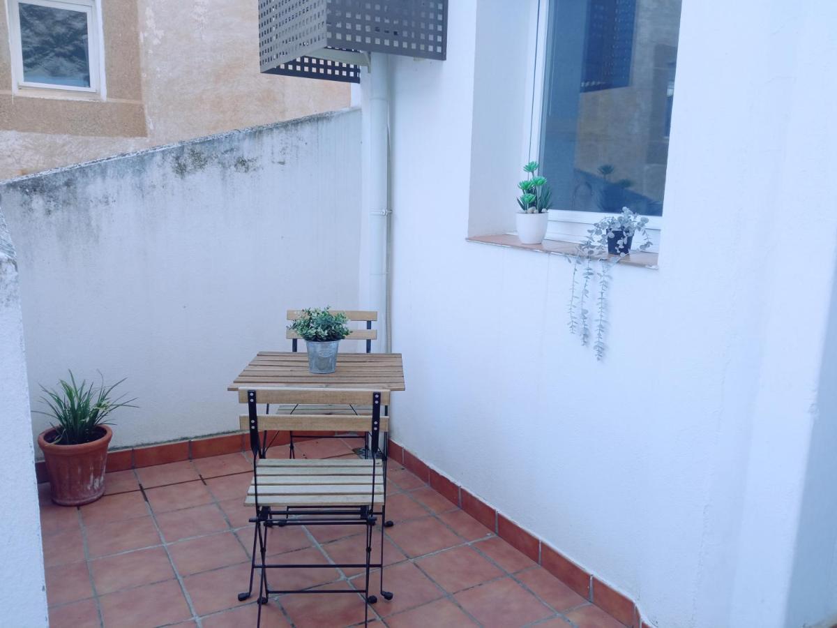Apartamentos La Almena Caceres Bagian luar foto